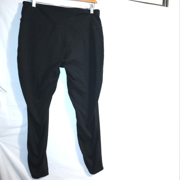 Athleta Sueded Strut Tight, Black SIZE Large               #870861 - Picture 7 of 15